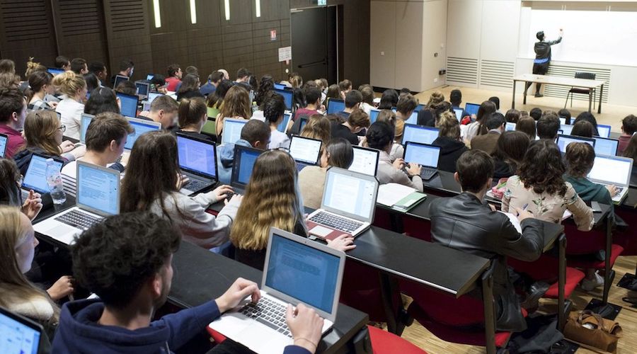 L’école capitaliste : structure de domestication des esprits et de remodelage comportemental