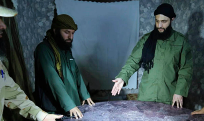 Comble du cynisme à Paris : Macron demande à Daech de combattre Daech