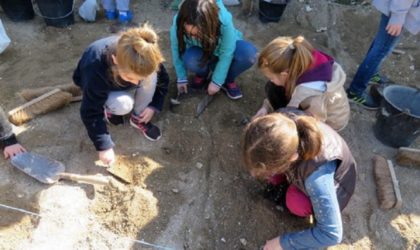 Mascara : lancement de la semaine du petit archéologue