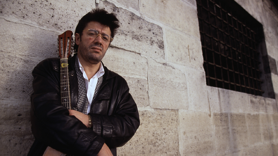 Matoub Lounès