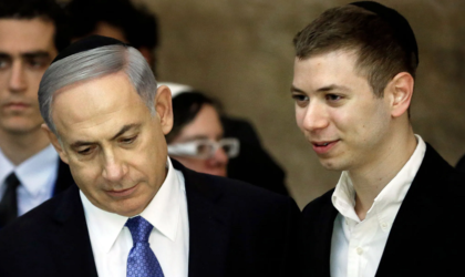 Des Israéliens en colère lynchent le fils de Netanyahou dans un abri à Tel-Aviv