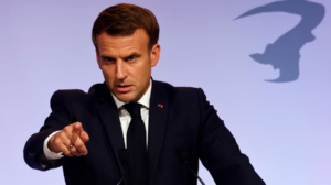 Pourquoi Emmanuel Macron ne met pas l’intenable Bruno Retailleau à la porte