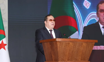 Ouverture à Alger d’un colloque sur la place de la langue arabe dans les médias