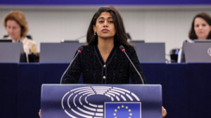 Attaques contre l’Algérie : Rima Hassan corrige les descendants de colons