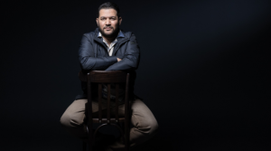 Quand la France rase les pâquerettes : Amir Boukhors à l’Elysée en 2027 ?