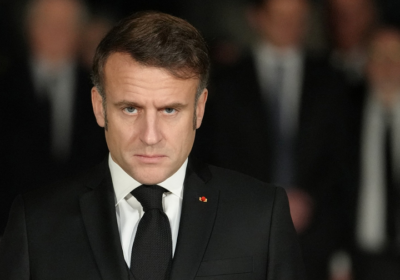 L’hégémon en carton