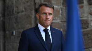 Macron s’échine à saboter les efforts de paix en cours entre la Russie et l’Ukraine