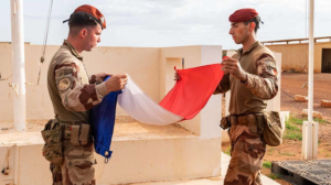 Les trois axes des desseins inavoués de la France en Afrique du Nord et au Sahel