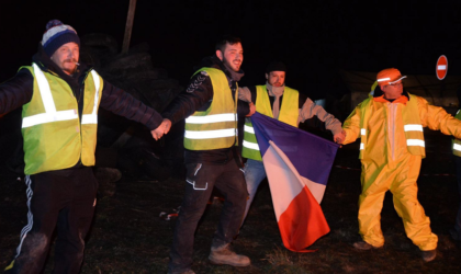 Le stratagème de Macron : transmuer le combat salvateur en débat inhibiteur