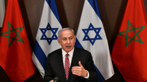 Le drapeau marocain flotte sur les chars israéliens en pleine invasion de Gaza