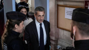 Zekri : «Sarkozy doit être dépossédé de la nationalité et réexpédié en Hongrie !»